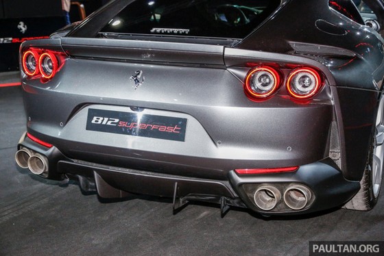 Siêu xe Ferrari 812 Superfast chính thức trình làng tại Đông Nam Á với giá chưa thuế 8,38 tỷ Đồng - Ảnh 8. Siêu xe Ferrari 812 Superfast chính thức trình làng tại Đông Nam Á với giá chưa thuế 8,38 tỷ Đồng - Ảnh 8.
