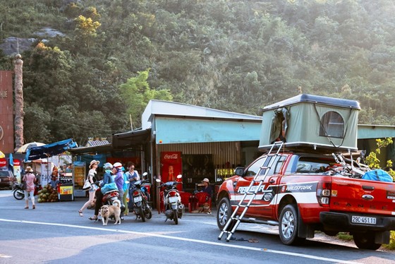 Cung đường cuốn hút nhất thế giới tại Việt Nam khiến nhiều người ngỡ ngàng - ảnh 19