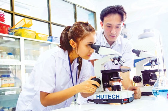 Triển vọng kinh tế VIệt Nam: Nâng tầm để vươn mình thế giới ảnh 1