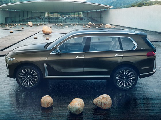 Diện kiến SUV hạng sang 7 chỗ BMW X7 iPerformance hoàn toàn mới - Ảnh 4. Diện kiến SUV hạng sang 7 chỗ BMW X7 iPerformance hoàn toàn mới - Ảnh 4.