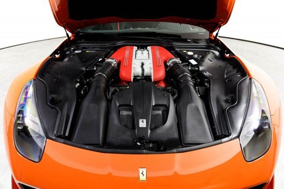 Vẻ đẹp của chiếc Ferrari F12tdf có giá bán siêu đắt đỏ trên thế giới, giá từ 31,8 tỷ Đồng - Ảnh 16. Vẻ đẹp của chiếc Ferrari F12tdf có giá bán siêu đắt đỏ trên thế giới, giá từ 31,8 tỷ Đồng - Ảnh 16.