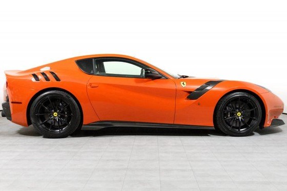 Vẻ đẹp của chiếc Ferrari F12tdf có giá bán siêu đắt đỏ trên thế giới, giá từ 31,8 tỷ Đồng - Ảnh 4. Vẻ đẹp của chiếc Ferrari F12tdf có giá bán siêu đắt đỏ trên thế giới, giá từ 31,8 tỷ Đồng - Ảnh 4.