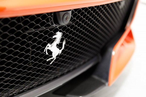 Vẻ đẹp của chiếc Ferrari F12tdf có giá bán siêu đắt đỏ trên thế giới, giá từ 31,8 tỷ Đồng - Ảnh 9. Vẻ đẹp của chiếc Ferrari F12tdf có giá bán siêu đắt đỏ trên thế giới, giá từ 31,8 tỷ Đồng - Ảnh 9.