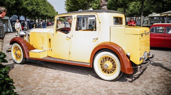 Làm quen với chiếc Rolls-Royce có một không hai được dùng làm xe đi săn của một Tiểu vương Làm quen với chiếc Rolls-Royce có một không hai được dùng làm xe đi săn của một Tiểu vương