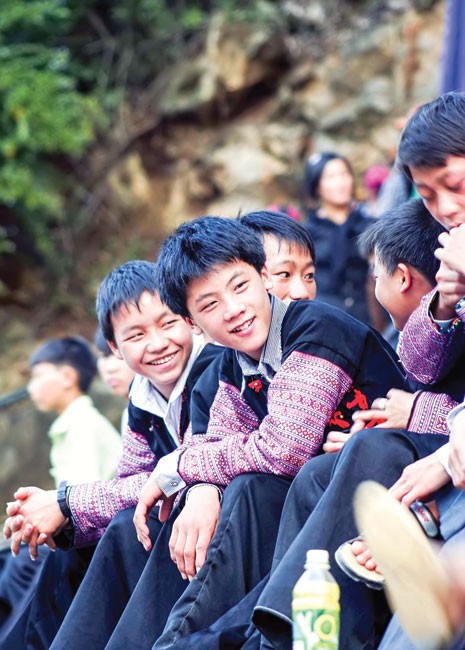 Khoe sắc nơi phố thị ảnh 6