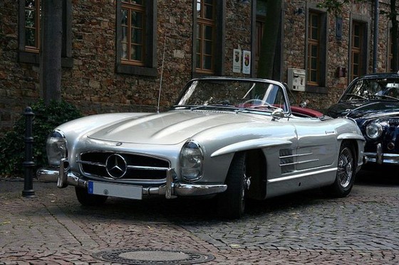 Chiếc Mercedes-Benz 300SL đặc biệt của Thủ tướng Canada Justin Trudeau - Ảnh 9. Chiếc Mercedes-Benz 300SL đặc biệt của Thủ tướng Canada Justin Trudeau - Ảnh 9.
