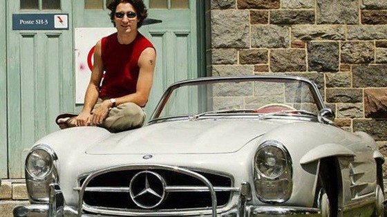 Chiếc Mercedes-Benz 300SL đặc biệt của Thủ tướng Canada Justin Trudeau Chiếc Mercedes-Benz 300SL đặc biệt của Thủ tướng Canada Justin Trudeau