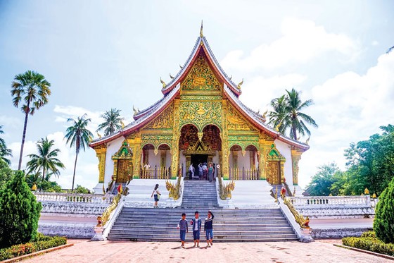 Một thoáng cố đô Luang Prabang ảnh 10