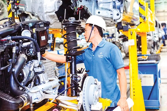 Thu hút đầu tư nước ngoài (FDI): “Trải thảm” để được lợi gì? ảnh 1