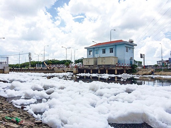 Công khai DN gây ô nhiễm môi trường ảnh 1