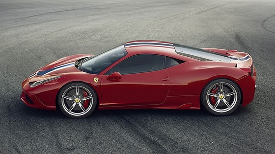 Siêu xe Ferrari 488 GTO sắp ra mắt sẽ mạnh 700 mã lực? ảnh 2