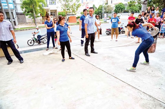 Tập huấn và tuyên truyền PCCC tại Him Lam Riverside ảnh 7