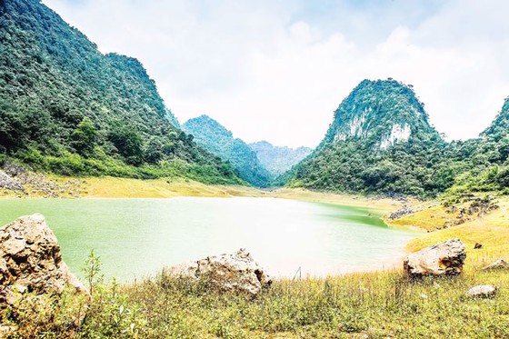 Hoang sơ Công viên địa chất Non nước Cao Bằng ảnh 2