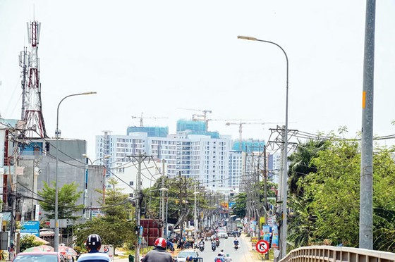 Quận 9-Nỗi lo đại công trường xây dựng K2): Dự án nhà ở bỏ xa hạ tầng ảnh 1