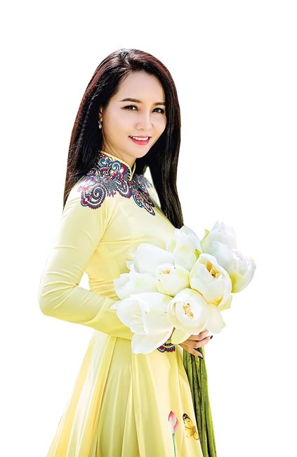 Người đẹp trong giới truyền thông ảnh 1
