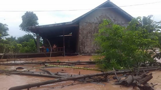 Người dân khu vực hạ lưu được thông báo sơ tán trước khi xảy ra sự cố vỡ đập thủy điện Sepien Senamnoi? ảnh 14