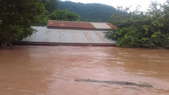 Người dân khu vực hạ lưu được thông báo sơ tán trước khi xảy ra sự cố vỡ đập thủy điện Sepien Senamnoi? ảnh 8