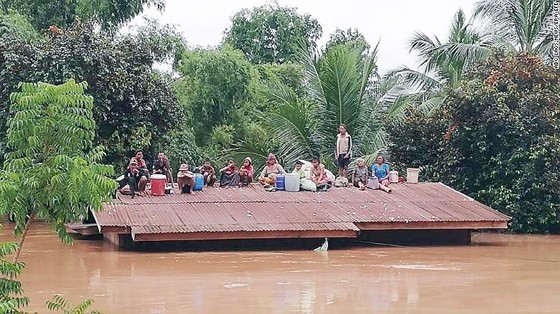 Người dân khu vực hạ lưu được thông báo sơ tán trước khi xảy ra sự cố vỡ đập thủy điện Sepien Senamnoi? ảnh 5