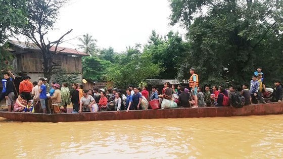 Người dân khu vực hạ lưu được thông báo sơ tán trước khi xảy ra sự cố vỡ đập thủy điện Sepien Senamnoi? ảnh 3