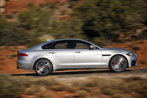 Xế sang Jaguar XF 2019 thêm tiện nghi và phiên bản mới ảnh 7