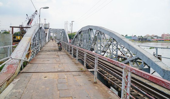 Hãy bảo tồn cầu sắt Bình Lợi ảnh 1
