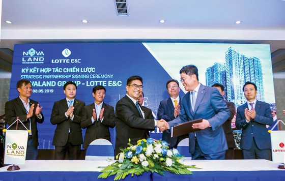Dự án căn hộ hạng sang The Grand Manhattan: Lotte E&C là nhà thầu chính ảnh 1