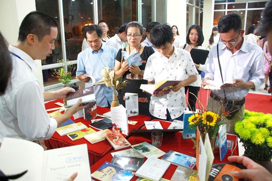 Cơ hội mở rộng kiến thức, kỹ năng làm nghề ảnh 1