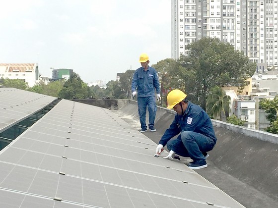 Sớm ban hành giá mua điện mặt trời ảnh 1