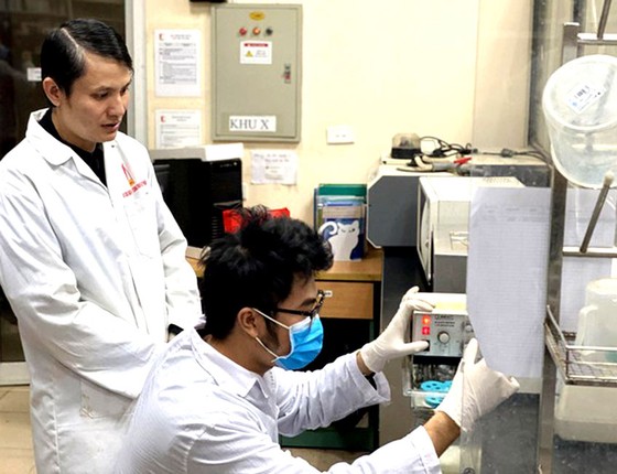 Cuộc đua sản xuất bộ kit test nhanh nCoV ảnh 1
