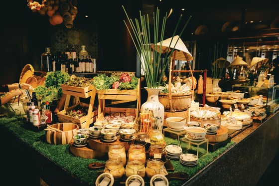 Tiệc trưa sành điệu tại nhà hàng Saigon Kitchen ảnh 2