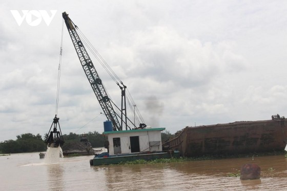 Giá cát xây dựng tăng cao, người tiêu dùng ĐBSCL chịu thiệt ảnh 2