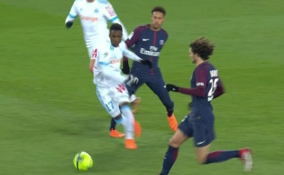 Liệu chấn thương của Neymar có nghiêm trọng? ảnh 1