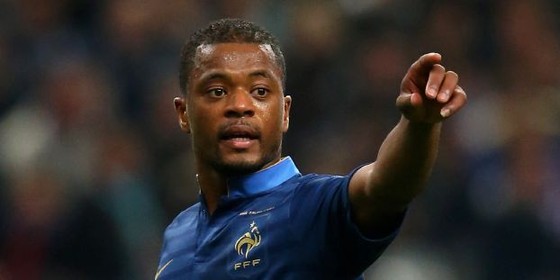 Thua Colombia, tuyển Pháp chợt nhớ Patrice Evra ảnh 1