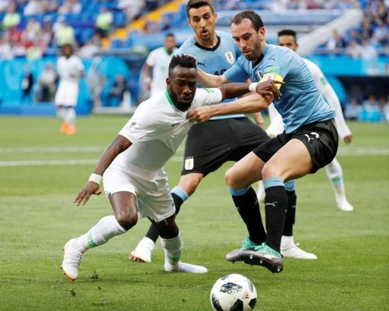 Trực tiếp: Uruguay - Saudi Arabia: Luis Suarez ghi điểm ảnh 2