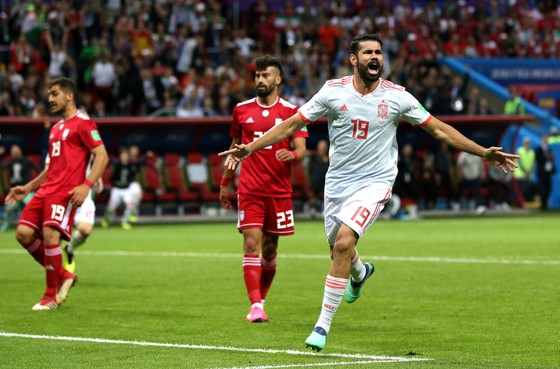 Iran - Tây Ban Nha 0-0, phòng thủ bê tông ảnh 4