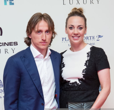 Nghe lời vợ, Luka Modric muốn rời Madrid sang Inter ảnh 1