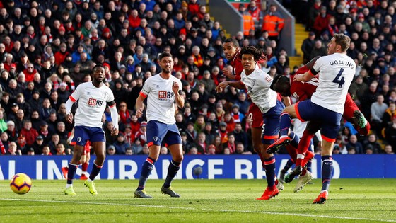 TRỰC TIẾP, Liverpool - Bournemouth: Giông tố ở Anfield ảnh 3