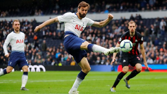 TRỰC TIẾP Tottenham - Huddersfield: Gà trống bùng nổ ảnh 5