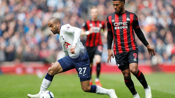 TRỰC TIẾP Tottenham - Huddersfield: Gà trống bùng nổ ảnh 6