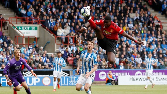 TRỰC TIẾP Huddersfield - Man United: Đêm diễn của Pogba ảnh 6