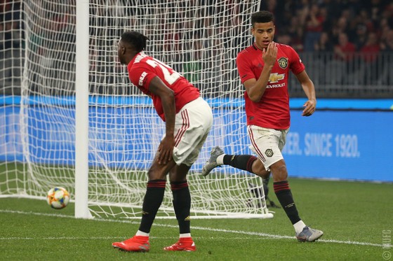 Solskjaer xây dựng Man United xung quanh Pogba ảnh 2