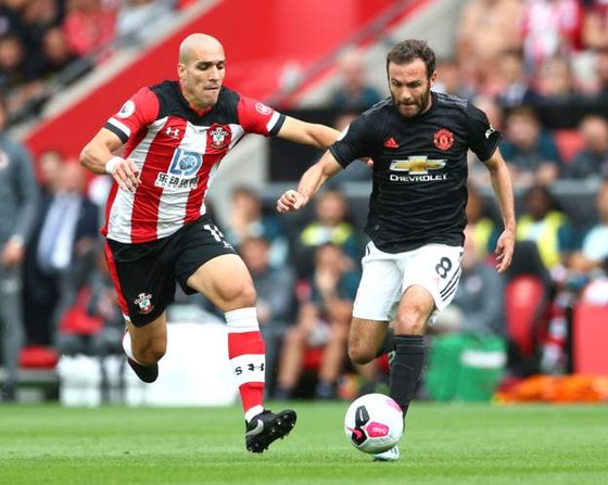 Southampton - Man United 1-1: Daniel James tỏa sáng, Quỷ đỏ đánh rơi chiến thắng ảnh 4