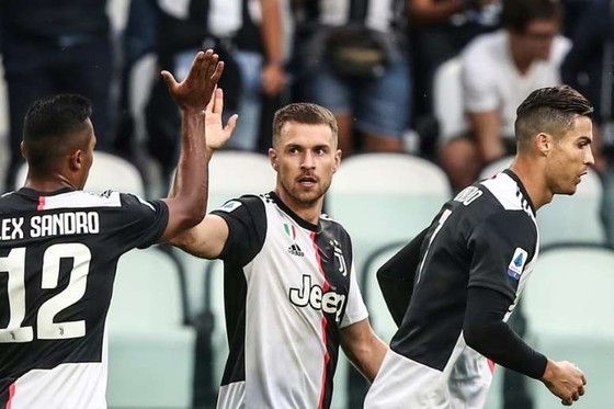 Real Madrid bắt đầu trận chiến giành Pogba từ Man Unted ảnh 1