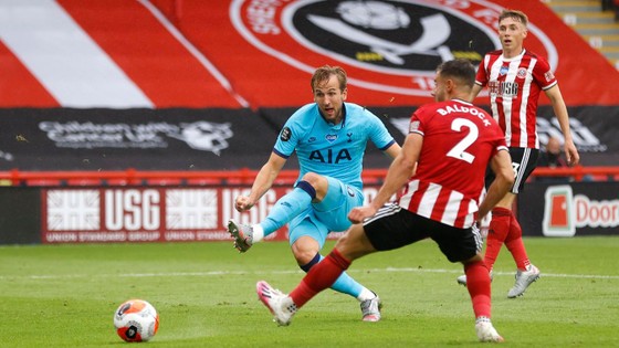 Tottenham thua tan tác trên sân Sheffield United, Mourinho hết phép ảnh 3