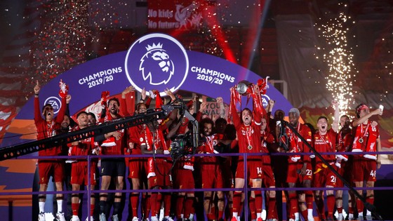 Kết quả và xếp hạng giải Ngoại hạng Anh, vòng 37 ngày 22-7: Man United vấp ngã, Liverpool hạ Chelsea ảnh 4