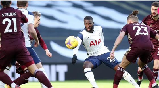 Đè bẹp Leeds, Harry Kane và Son Heung-min đưa Tottenham lên hạng 3 ảnh 4