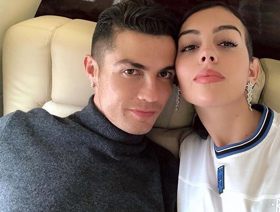 Bạn gái Georgina Rodriguez tiết lộ tương lai của Cristiano Ronaldo ảnh 1
