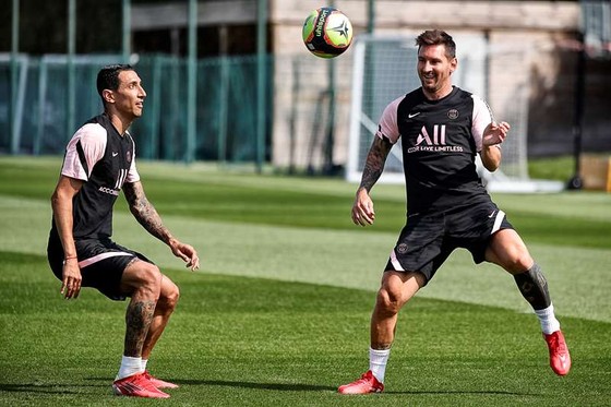 Mauricio Pochettino ‘xây dựng điều gì đó đặc biệt ở PSG’ ảnh 2