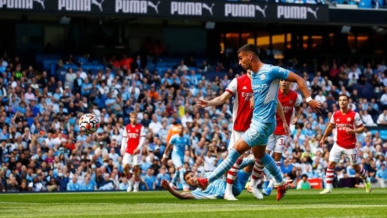 Man.City – Arsenal 5-0: Ferran Torres lập cú đúp, The Citizens vùi dập Pháo thủ ảnh 4