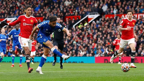 Martial lập công nhưng Man United không thắng nổi Everton ảnh 3